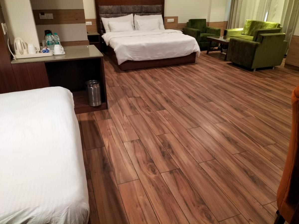 Hotel Ambica Katra Katra  Esterno foto