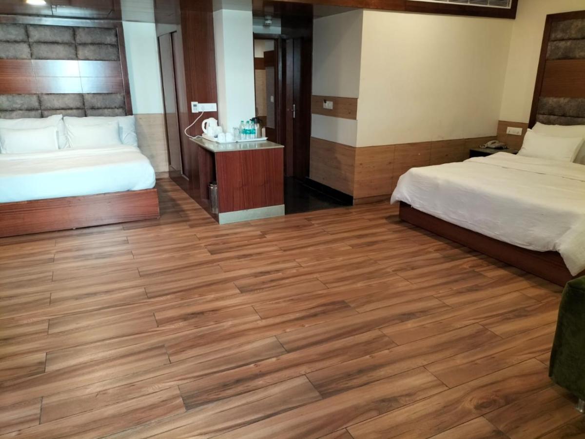 Hotel Ambica Katra Katra  Esterno foto