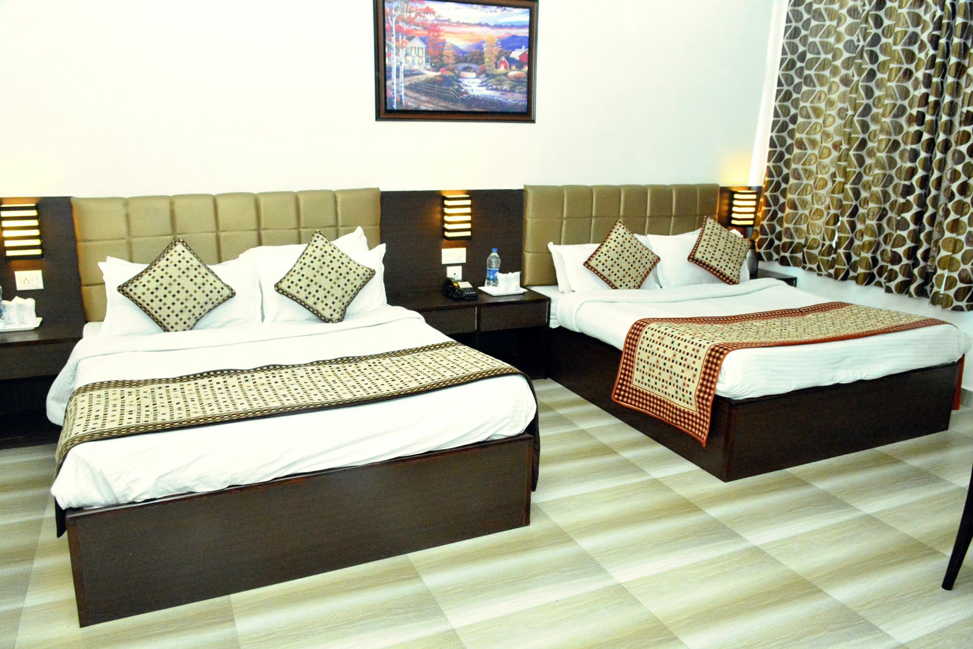 Hotel Ambica Katra Katra  Esterno foto